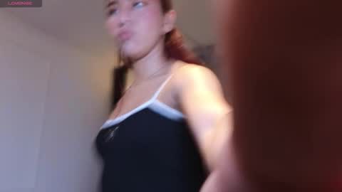 Snapshot of scarlettvg chatting on January 11, 4:17 am scarlett online show from January 11, 4:17 am