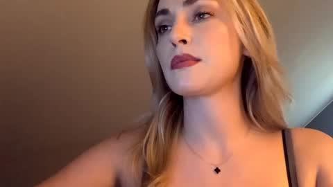ScarlettxBlonde online show from April 15, 2:24 pm