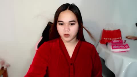 Snapshot of scarletvamp chatting on April 27, 7:01 pm scarletvamp online show from April 27, 7:01 pm