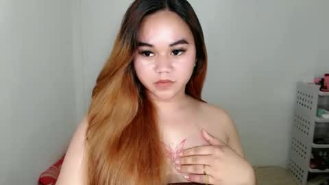 Snapshot of scarletvamp chatting on April 30, 11:42 pm scarletvamp online show from April 30, 11:42 pm