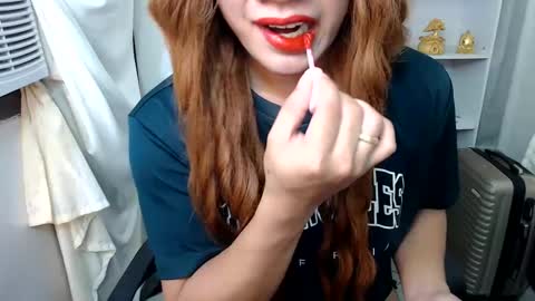 Snapshot of scarletxxxx chatting on January 18, 7:28 am Queen Scarlet online show from January 18, 7:28 am