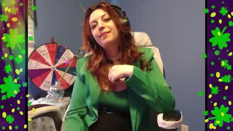 Snapshot of scarslutwitch chatting on March 17, 9:40 pm ScarSlutWitch online show from March 17, 9:40 pm