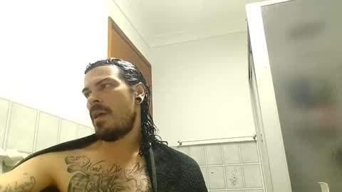 Snapshot of scarybeardeddaddy chatting on December 5, 12:58 pm ScaryBeardedDaddy online show from December 5, 12:58 pm