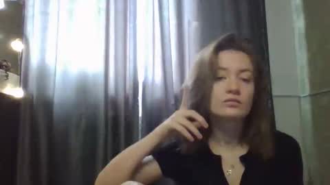 Elsa online show from February 8, 8:18 am