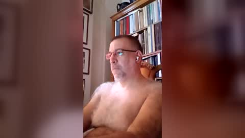 Snapshot of schlosser77 chatting on July 20, 11:12 am schlosser77 online show from July 20, 11:12 am