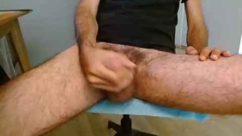 schnaebi13 online show from September 15, 9:31 am