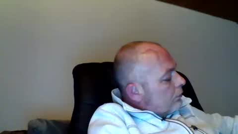 schnibschnab online show from October 5, 1:37 am