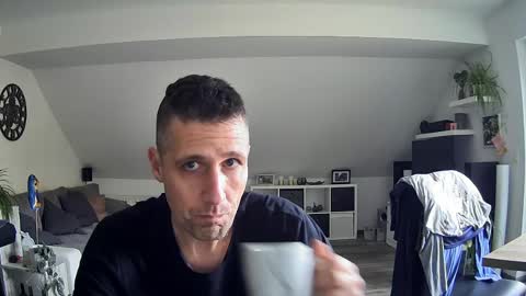 Snapshot of schnuckigeil chatting on April 14, 7:36 am Dildomen online show from April 14, 7:36 am