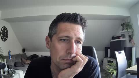 Snapshot of schnuckigeil chatting on May 21, 11:28 am Dildomen online show from May 21, 11:28 am