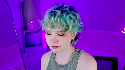 Snapshot of school_love chatting on January 23, 1:13 pm Rina online show from January 23, 1:13 pm