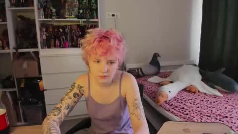 Rina online show from March 19, 7:01 am