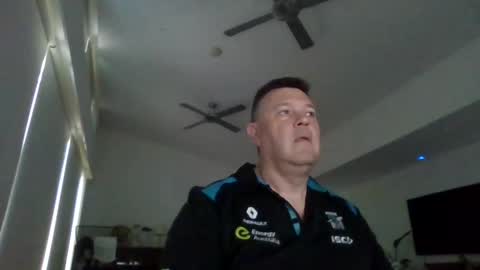 Snapshot of scoobs71 chatting on January 18, 6:56 am Scoobs online show from January 18, 6:56 am