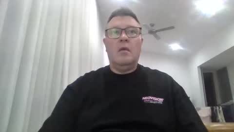 Snapshot of scoobs71 chatting on April 19, 12:48 pm Scoobs online show from April 19, 12:48 pm