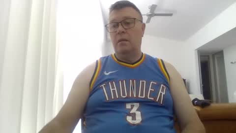 Snapshot of scoobs71 chatting on April 23, 11:40 pm Scoobs online show from April 23, 11:40 pm