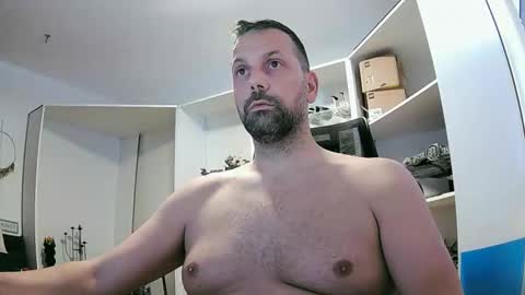 Snapshot of scorpion_cock chatting on April 19, 4:50 pm scorpion_cock online show from April 19, 4:50 pm