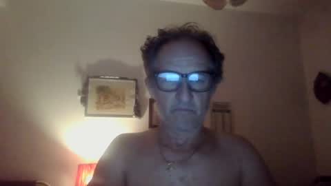 scotchwhieskie online show from June 28, 9:54 pm