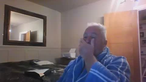 Snapshot of scoti55 chatting on April 20, 7:15 pm scoti55 online show from April 20, 7:15 pm
