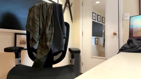 scotsmanx online show from January 18, 4:44 pm