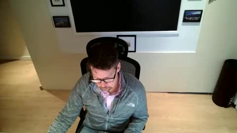 scotsmanx online show from February 17, 8:04 pm