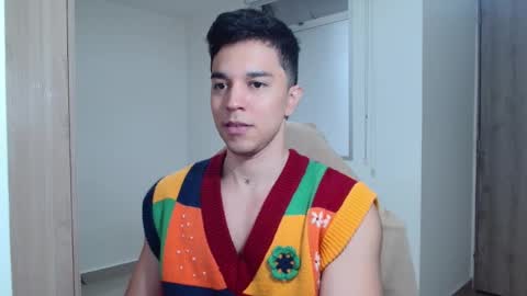 Snapshot of scott_brasher1 chatting on January 20, 9:43 pm Twitter Scott brasher1 Instagram Camiloestuardo2 online show from January 20, 9:43 pm