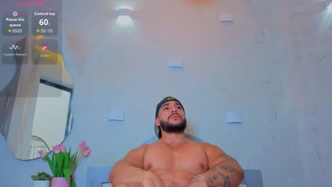 Snapshot of scottfischer_ chatting on June 11, 7:12 pm Scottfischer online show from June 11, 7:12 pm