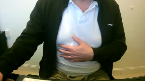 Snapshot of scotti30 chatting on February 10, 9:02 am Scott online show from February 10, 9:02 am