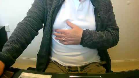 Snapshot of scotti30 chatting on February 15, 9:08 am Scott online show from February 15, 9:08 am