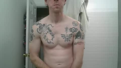 Snapshot of scottiehottie42 chatting on February 4, 10:45 pm scottiehottie42 online show from February 4, 10:45 pm