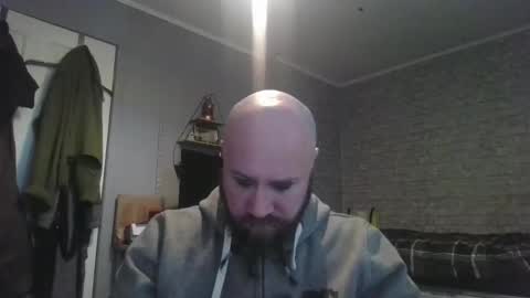 Snapshot of scottish_alien chatting on March 29, 12:49 pm Richard James online show from March 29, 12:49 pm