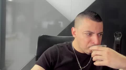 Ricardo online show from March 22, 12:41 pm