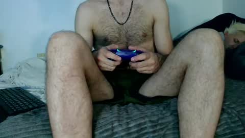 Snapshot of scottynuts chatting on June 25, 5:56 am Doc Scott online show from June 25, 5:56 am
