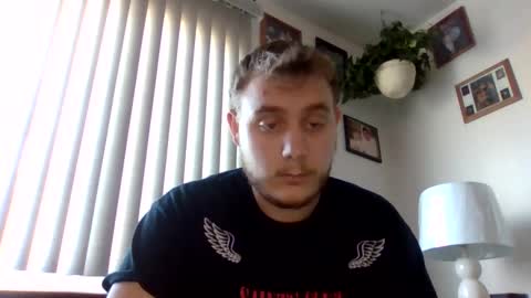 scream19899793553 online show from November 20, 5:23 pm