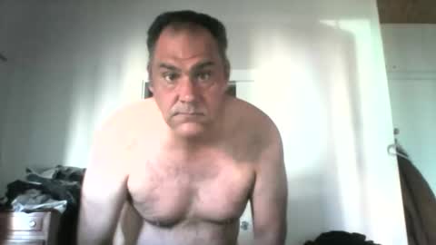 Snapshot of scubi007 chatting on September 25, 9:13 am scubi007 online show from September 25, 9:13 am