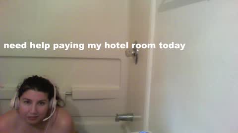 Danni online show from October 21, 9:10 am