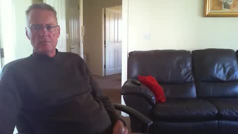 Snapshot of seakrait chatting on March 18, 9:56 am seakrait online show from March 18, 9:56 am