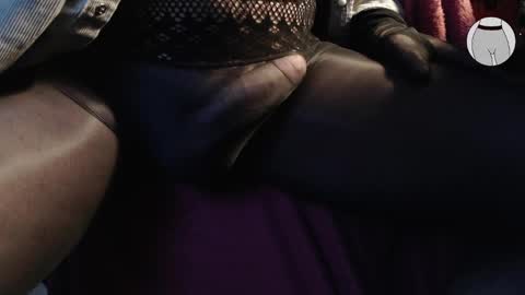 seamlessly online show from December 4, 7:06 am