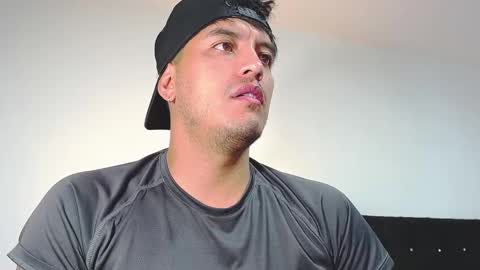 Steven online show from February 27, 5:02 am