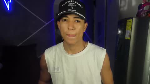 Snapshot of sean_scoth2 chatting on February 12, 6:51 am Sean Scoth online show from February 12, 6:51 am