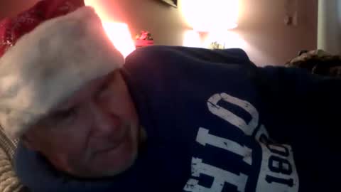 Snapshot of seanstiffy3916 chatting on December 17, 9:32 pm seanstiffy3916 online show from December 17, 9:32 pm