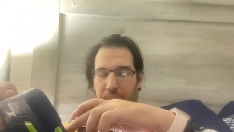 Snapshot of seansweetheart chatting on February 25, 12:42 am seansweetheart online show from February 25, 12:42 am