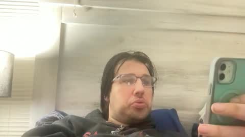 Snapshot of seansweetheart chatting on March 3, 3:23 am seansweetheart online show from March 3, 3:23 am