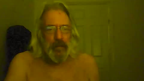 Snapshot of seantheflyer chatting on May 10, 9:31 pm seantheflyer online show from May 10, 9:31 pm
