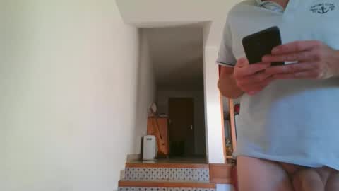 Snapshot of seb846894 chatting on May 23, 6:23 pm seb846894 online show from May 23, 6:23 pm