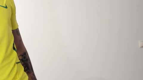 Snapshot of sebas_1122 chatting on December 3, 3:10 pm SEBASTIAN online show from December 3, 3:10 pm