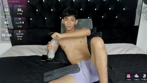 Snapshot of sebas_cat chatting on February 14, 2:08 am Sebastian Alvarez online show from February 14, 2:08 am