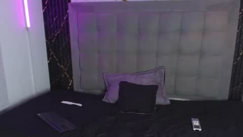 Snapshot of sebas_pretty7 chatting on July 2, 12:44 pm sebas_pretty7 online show from July 2, 12:44 pm