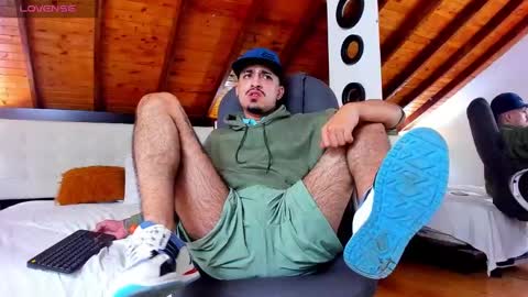 Snapshot of sebastian_berne chatting on March 12, 6:00 pm Sebastian Berne online show from March 12, 6:00 pm