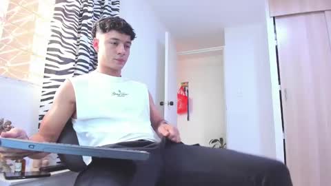 SEBAS  online show from March 3, 10:42 pm