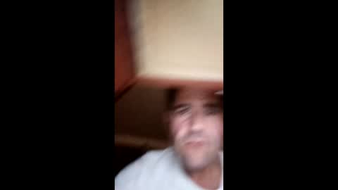 Snapshot of sebatorlop chatting on February 15, 7:51 am Sebastian Torres Lpez online show from February 15, 7:51 am