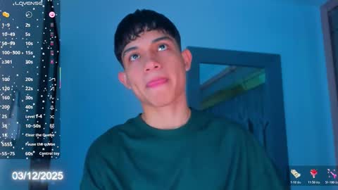 Sebastian online show from December 3, 8:29 pm